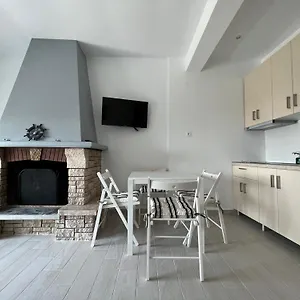 La Casa Al Mare Апарт-отель Мола-Калива