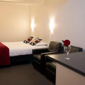 https://midway-motel.rotoruahotelsnz.com