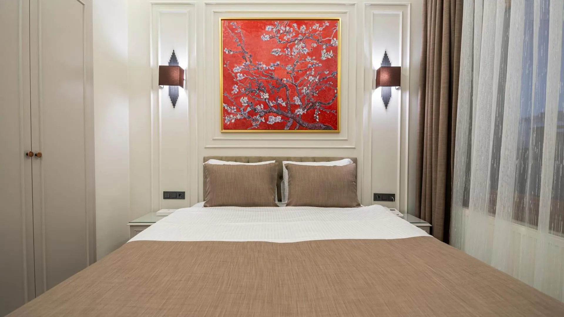 Pera Luna Premium Hotel Istanbul