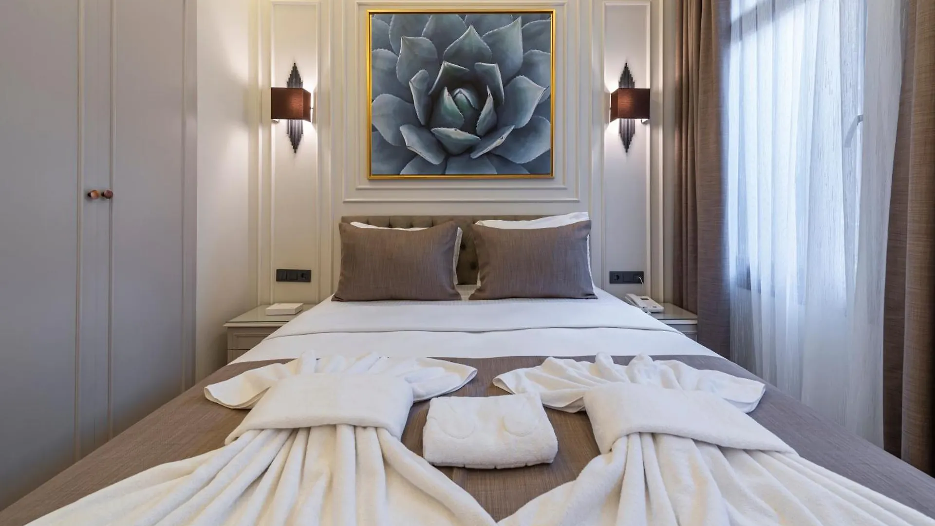 Pera Luna Premium Hotel Istanbul