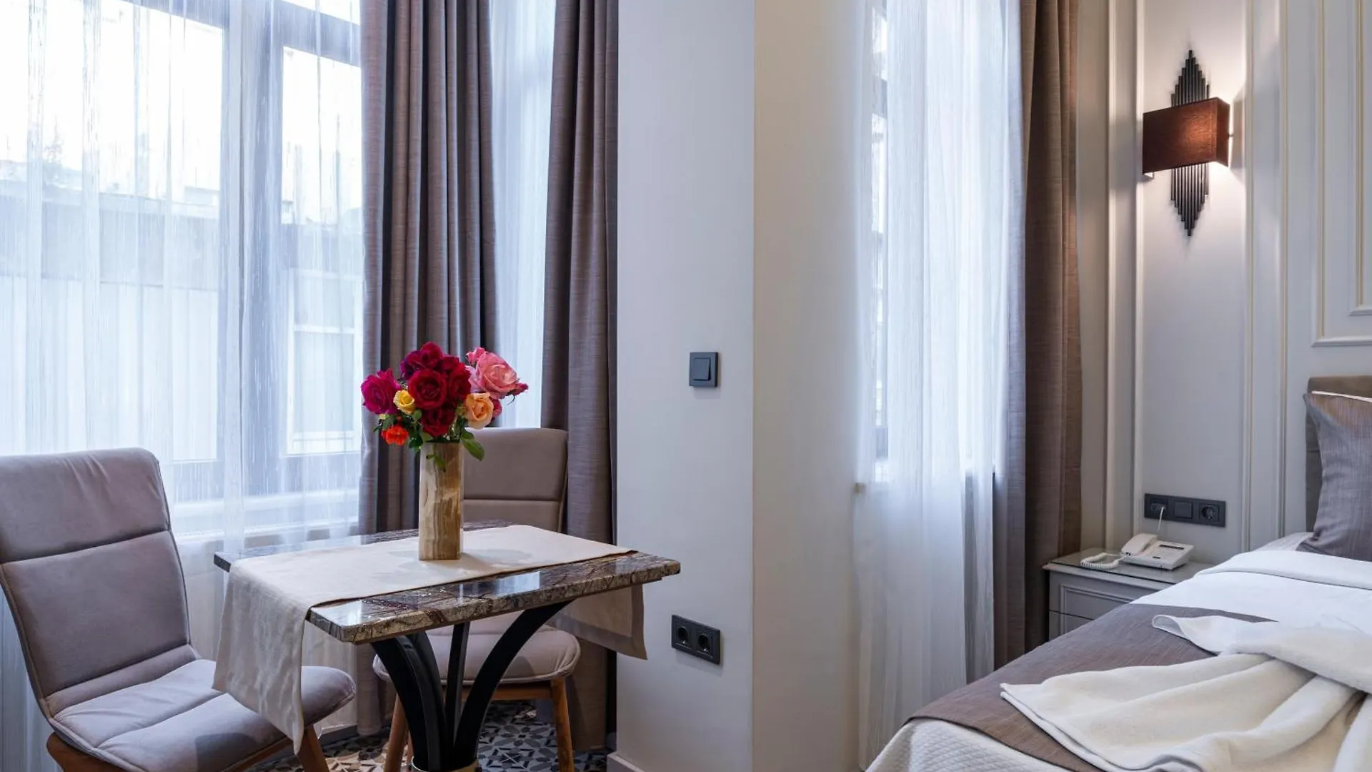 Pera Luna Premium Hotel Istanbul